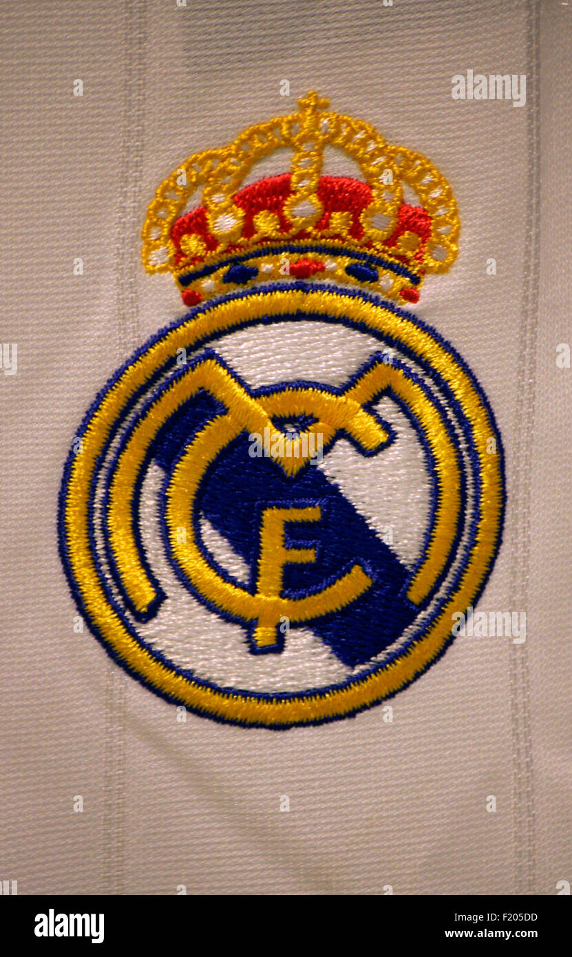 Detail Emblem Real Madrid Nomer 43