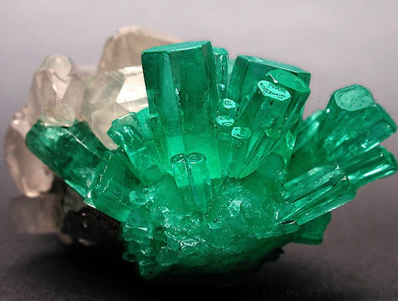 Detail Emerald Picture Nomer 7