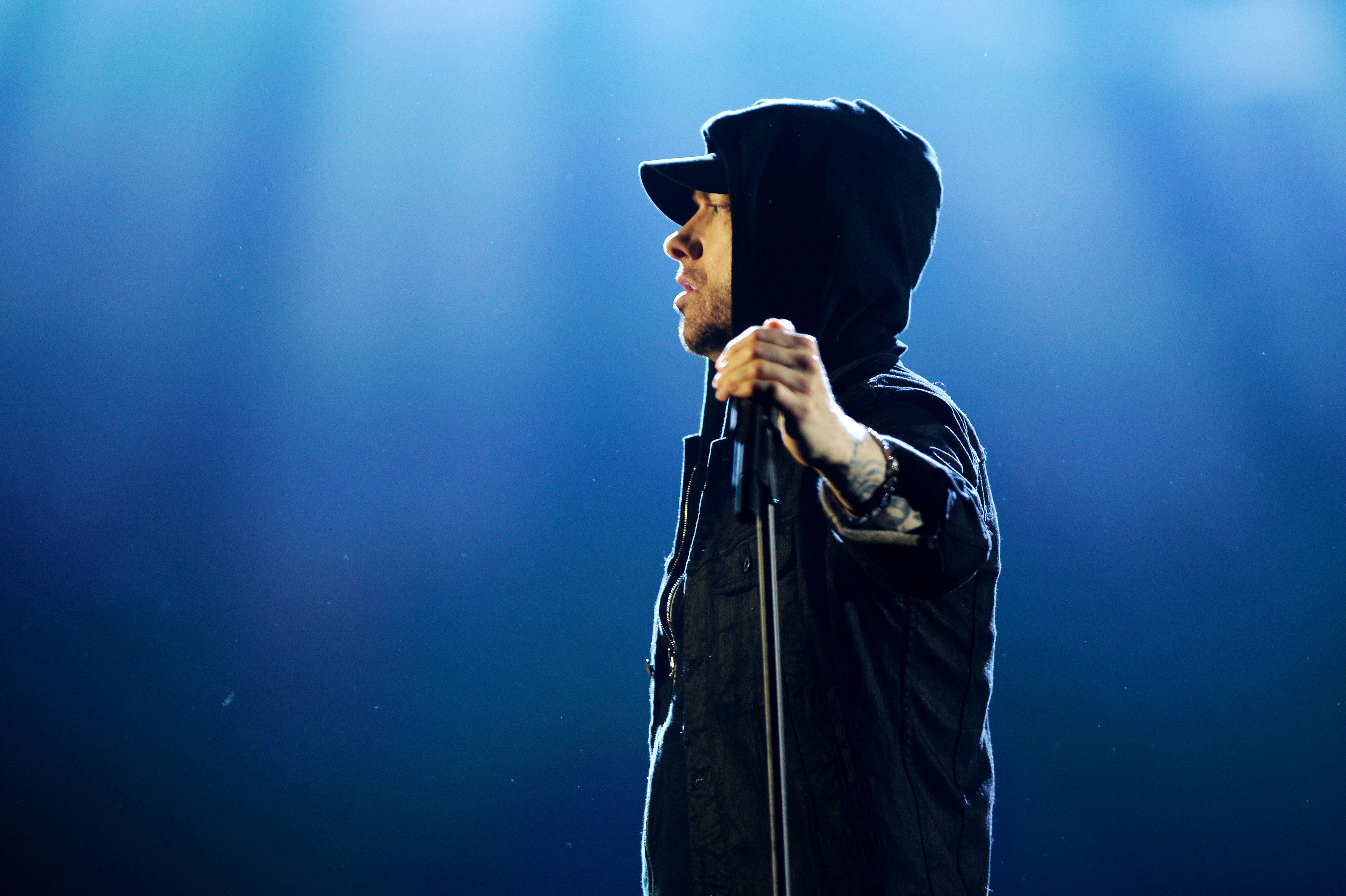 Download Eminem Wallpaper Hd Nomer 28