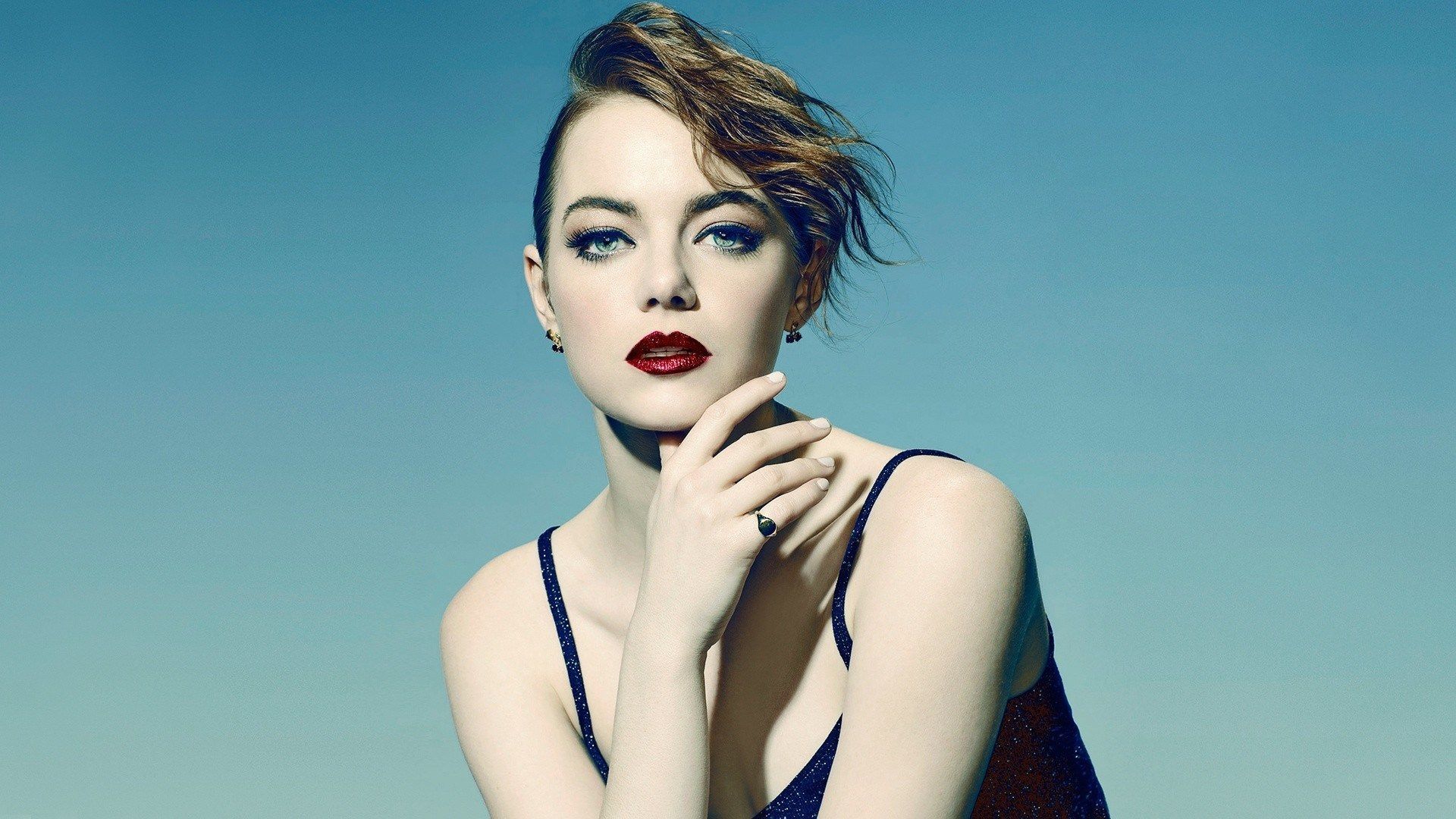 Detail Emma Stone Wallpaper Nomer 33