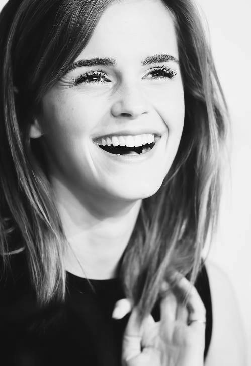 Detail Emma Watson Black And White Koleksi Nomer 53