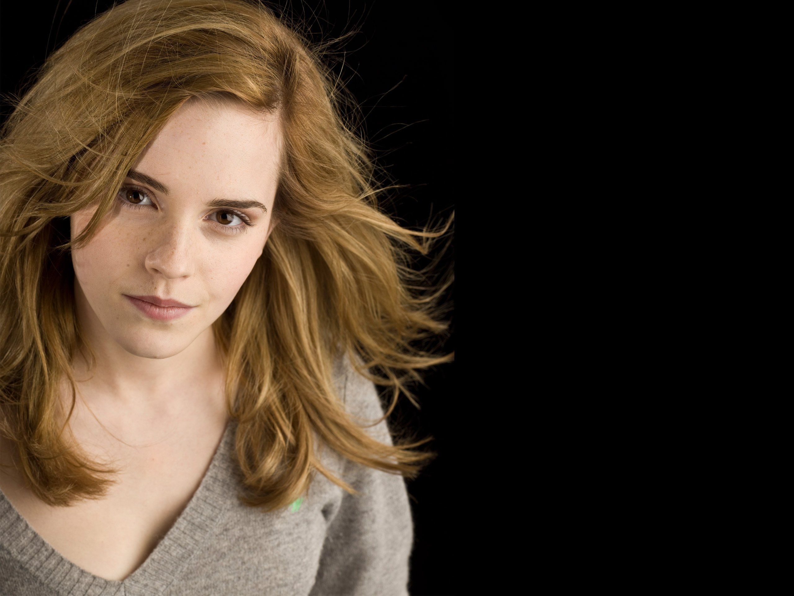 Detail Emma Watson Hd Wallpaper Nomer 56