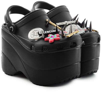 Detail Emo Crocs Nomer 36