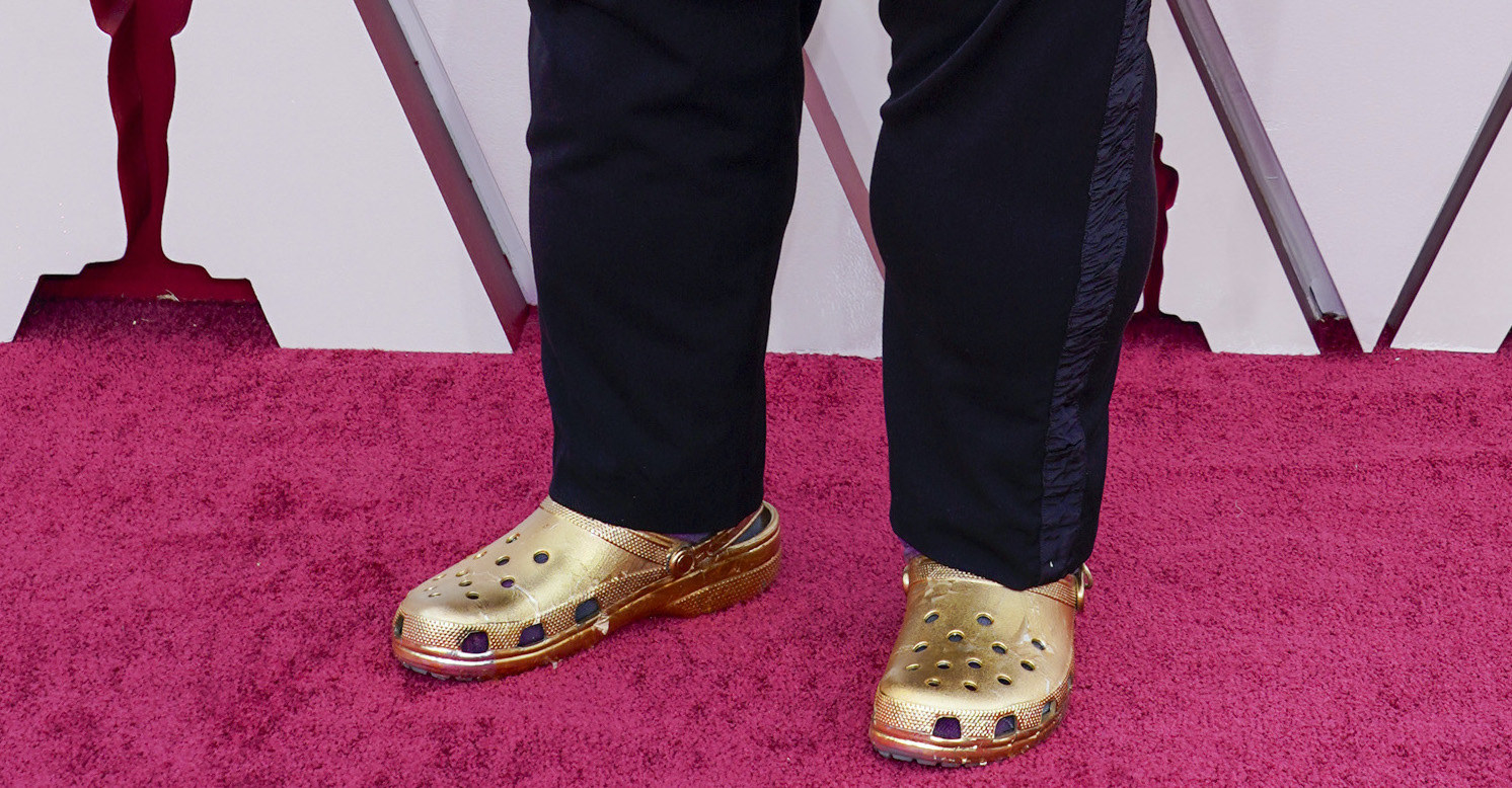 Detail Emo Crocs Nomer 38