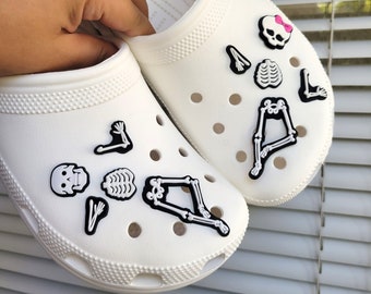 Detail Emo Crocs Nomer 47