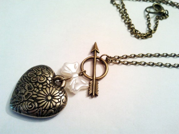 Detail Emo Romantis Nomer 18