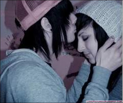 Detail Emo Romantis Nomer 21