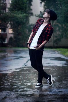 Detail Emo Style Boy Nomer 27