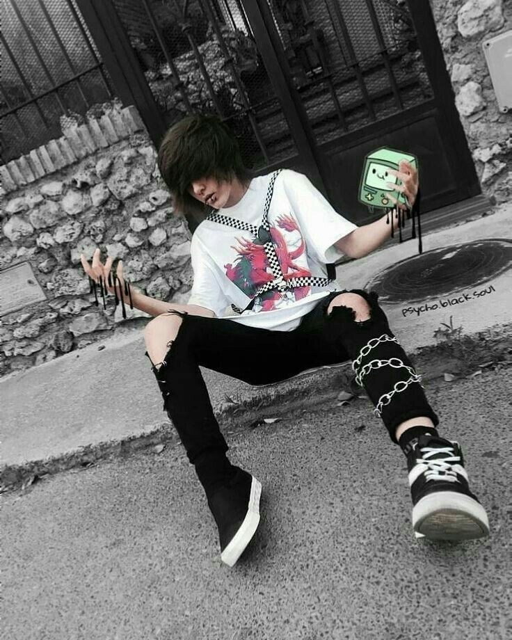 Detail Emo Style Boy Nomer 6