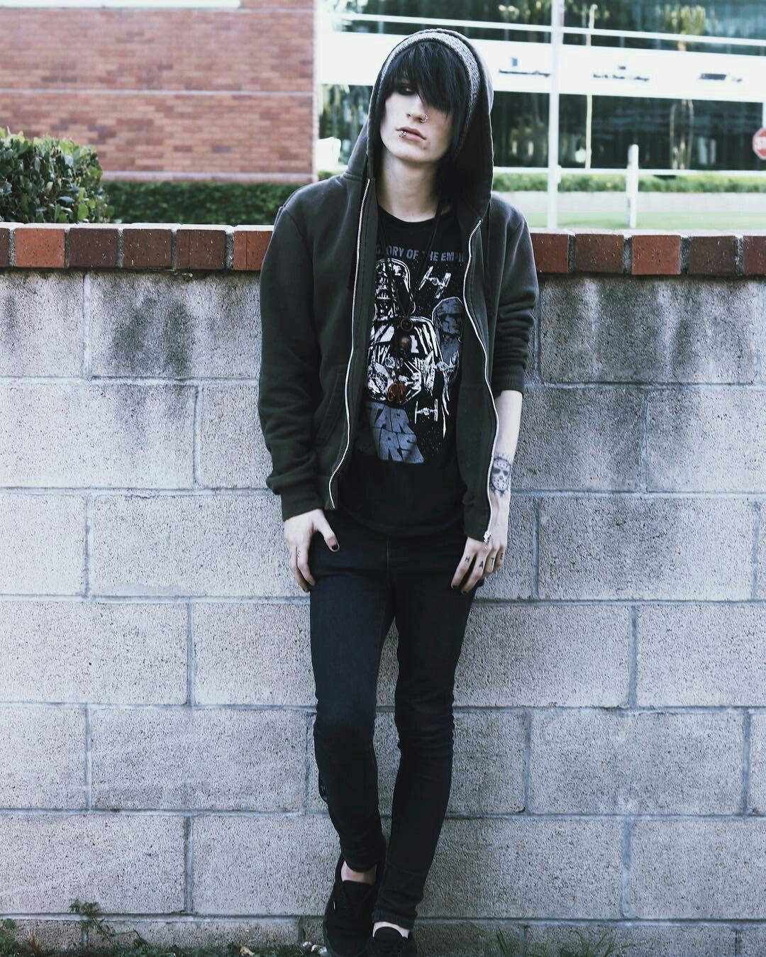 Detail Emo Style Boy Nomer 8
