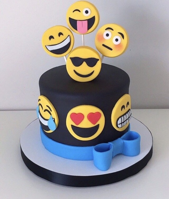 Detail Emoji Kue Ulang Tahun Nomer 41