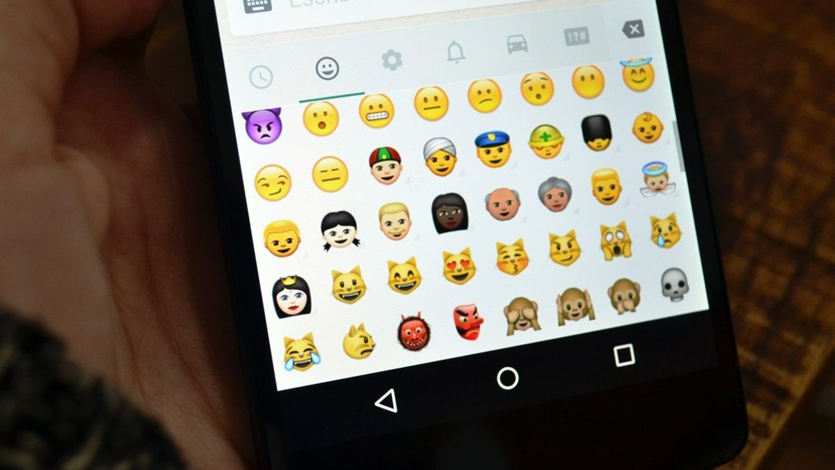 Detail Emoji Sakit Hati Nomer 36