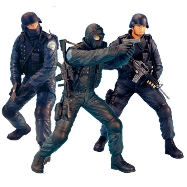 Detail Swat Panzer Nomer 13