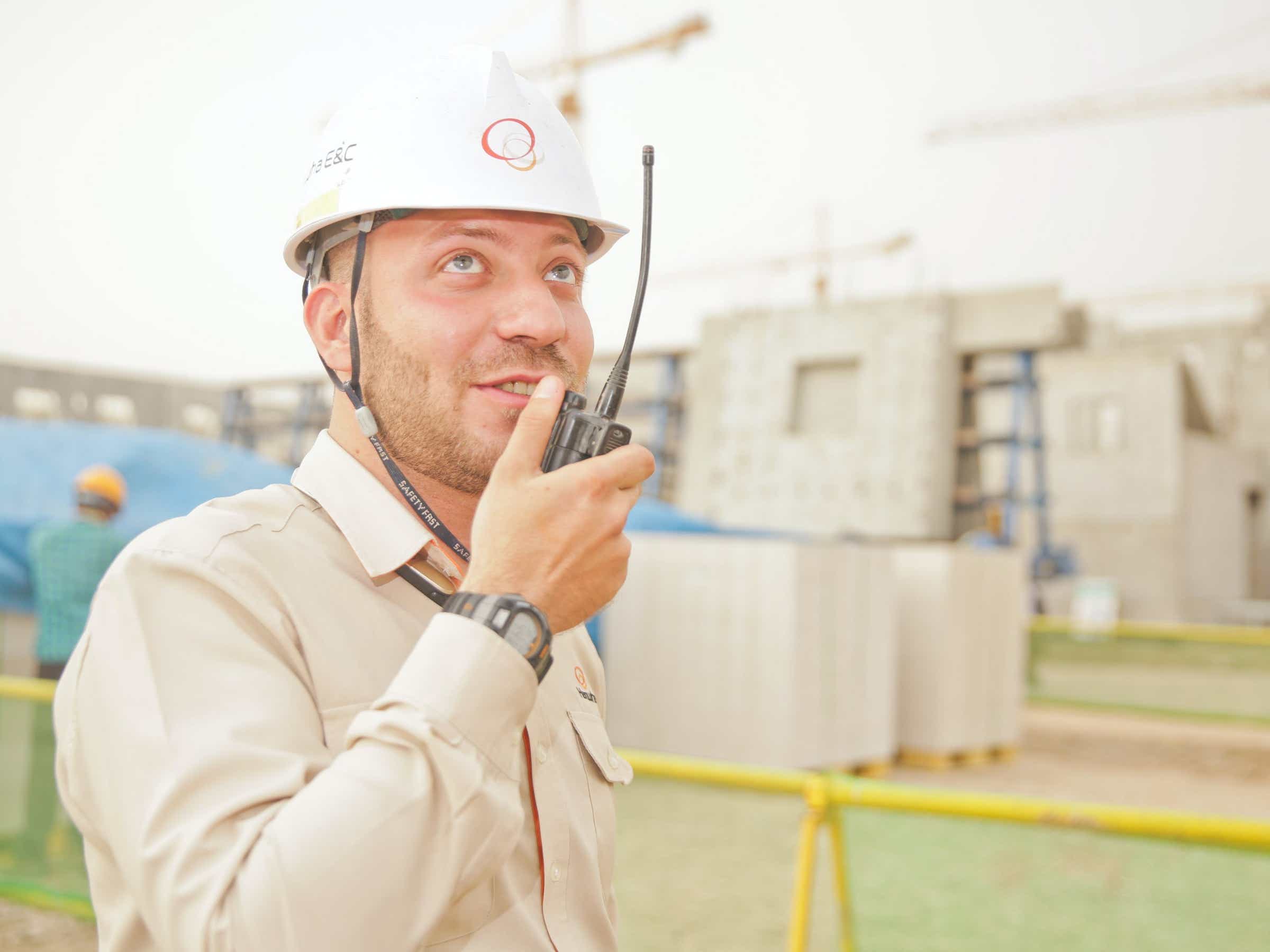 Detail Engineer Worker Nomer 45