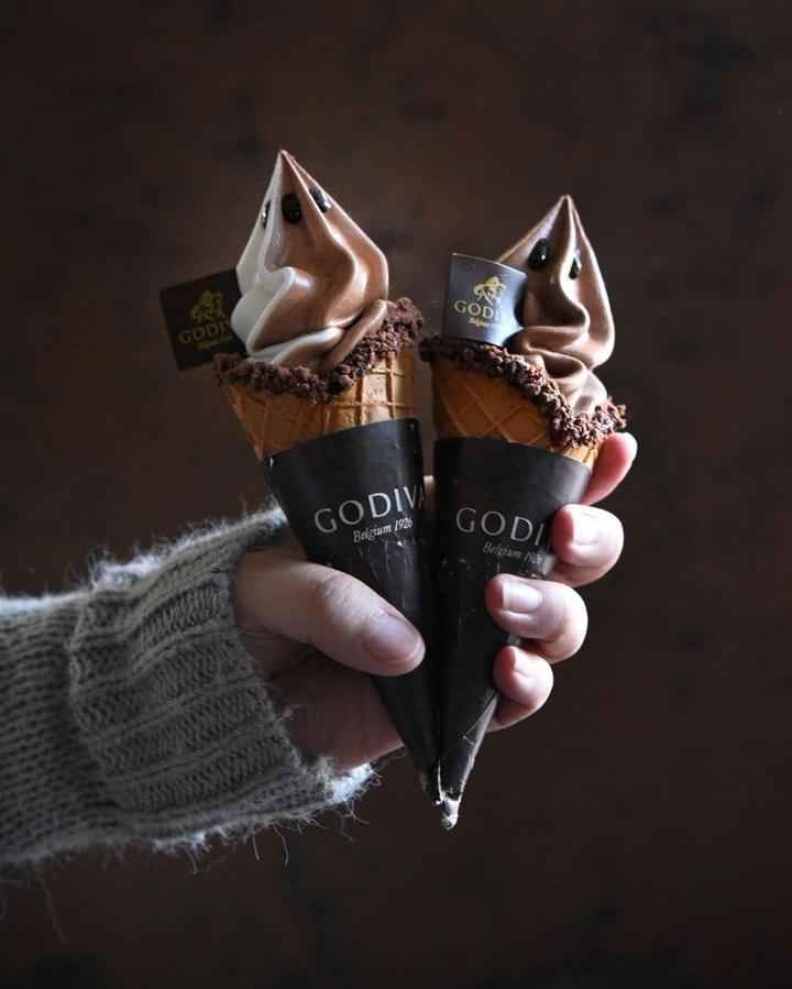 Detail Es Krim Godiva Nomer 11