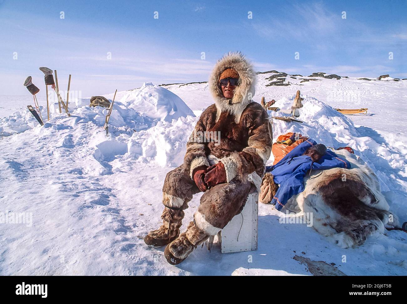 Detail Eskimo Igloo Images Nomer 45