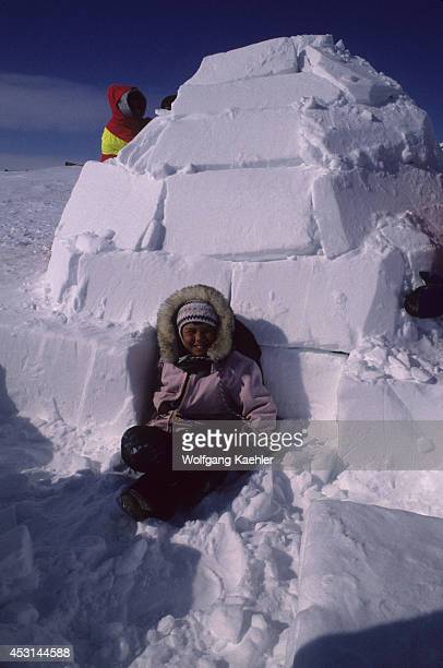 Detail Eskimo Igloo Images Nomer 50