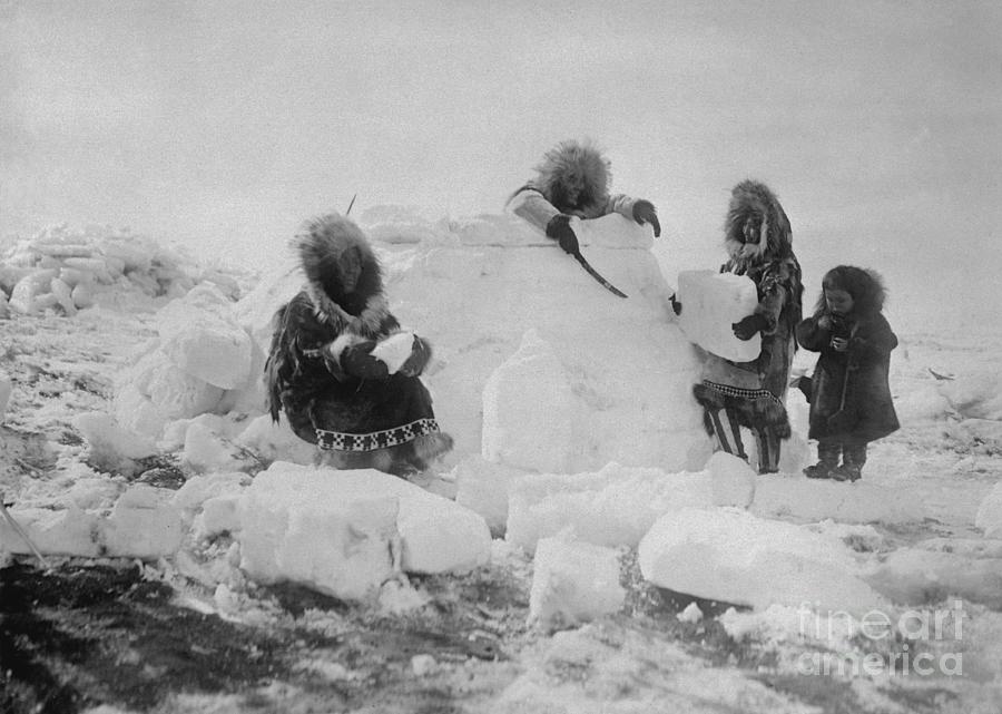 Detail Eskimo Igloo Picture Nomer 23