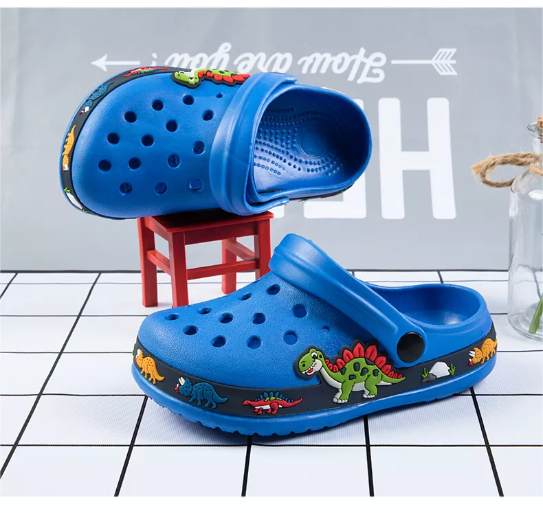 Detail Excavator Crocs Nomer 48
