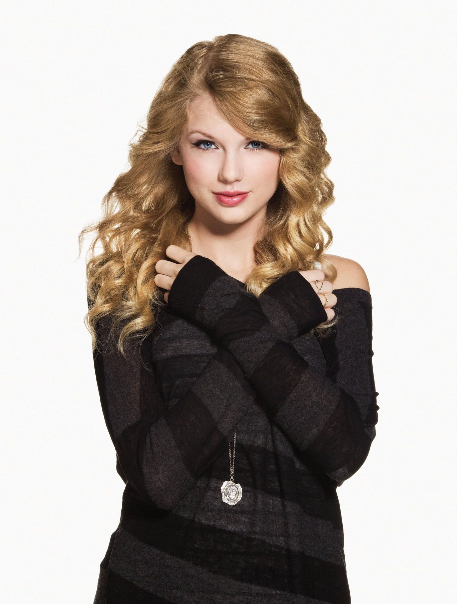 Detail Background Taylor Swift Nomer 9