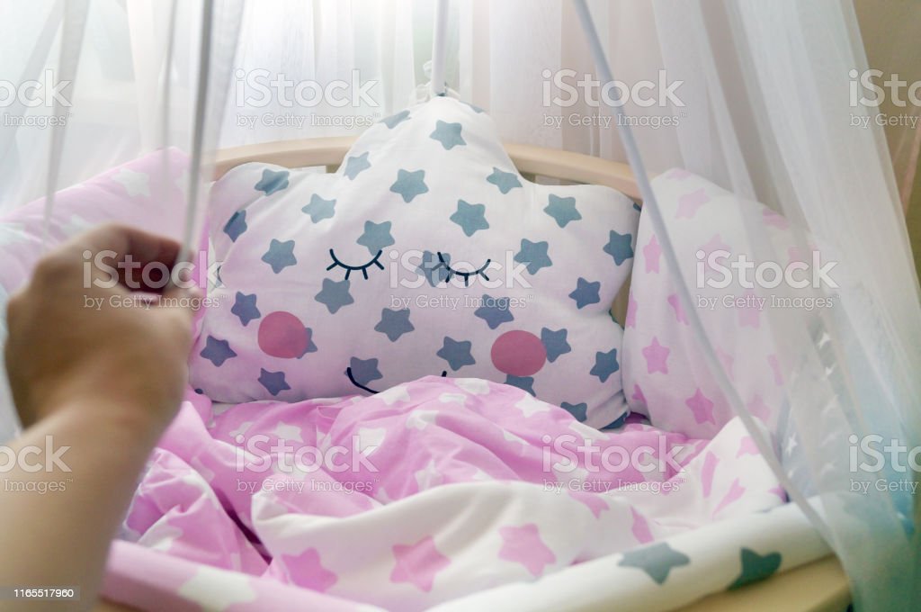 Detail Background Tempat Tidur Bayi Nomer 45