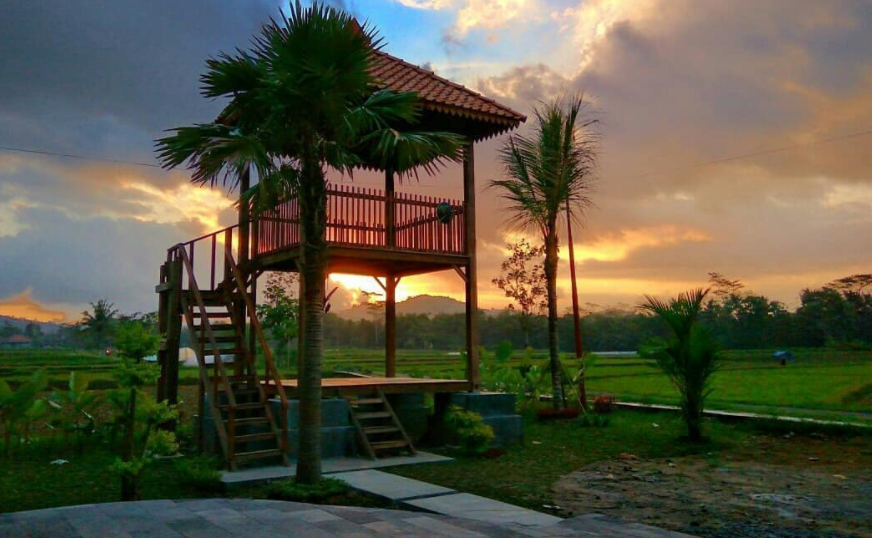 Detail Background Tempat Wisata Nomer 14