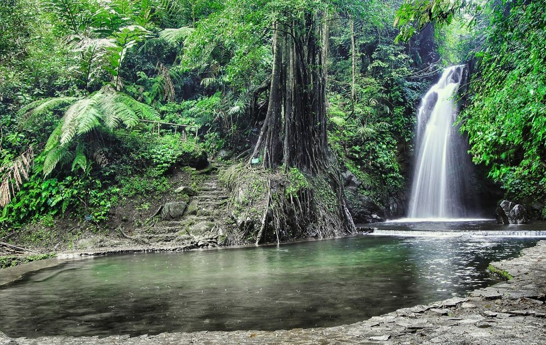 Detail Background Tempat Wisata Nomer 29