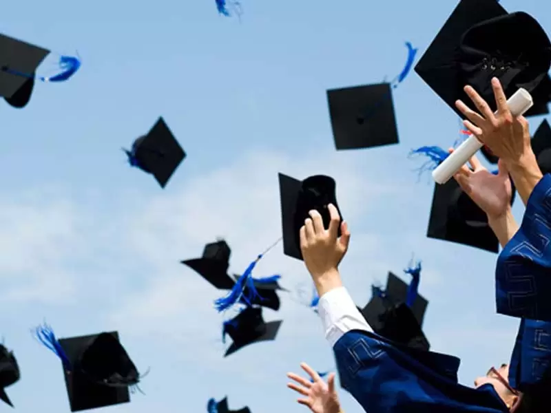 Detail Background Toga Wisuda Nomer 42