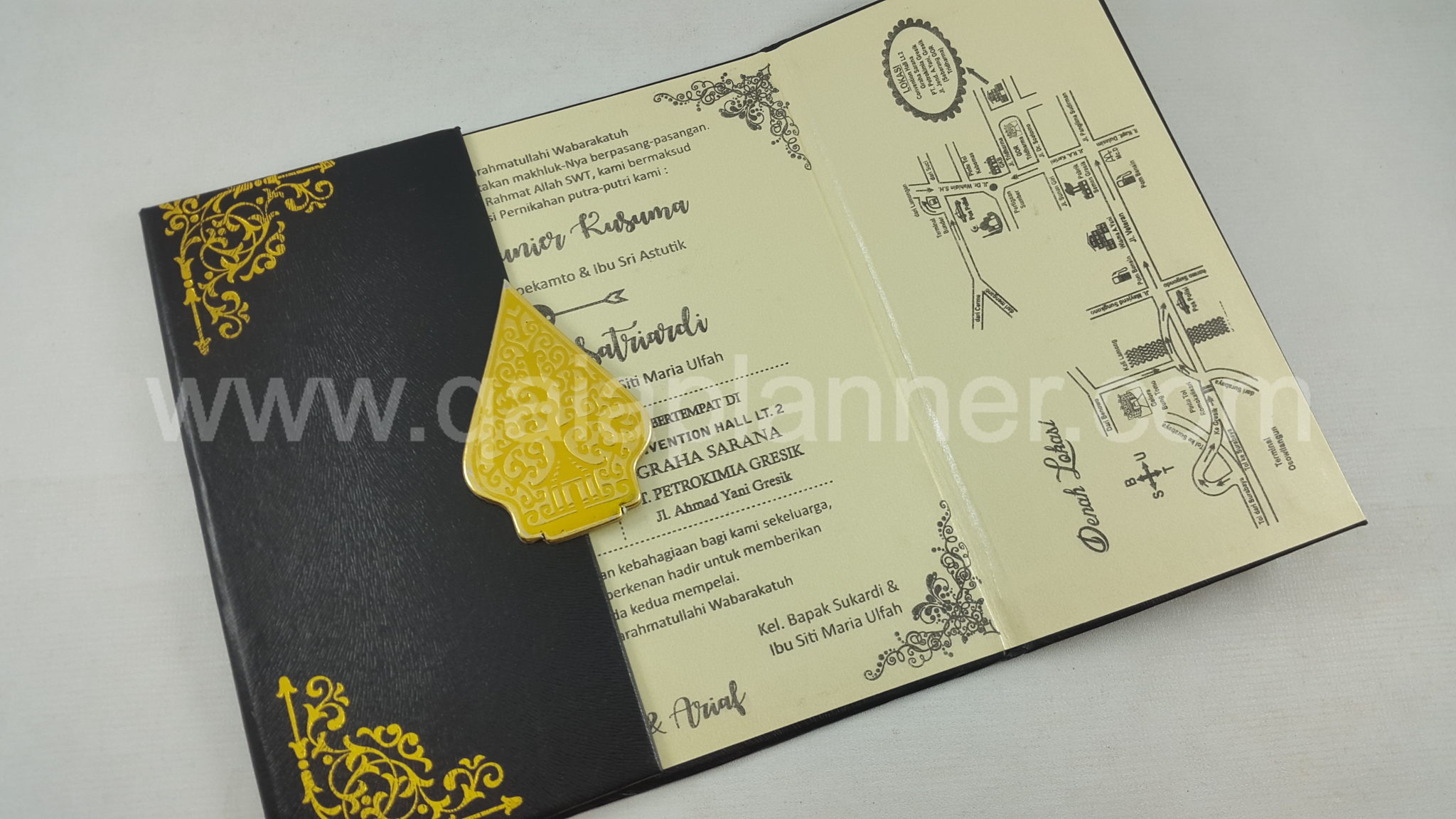 Detail Background Undangan Nikah Gambar Wayang Clasic Nomer 42