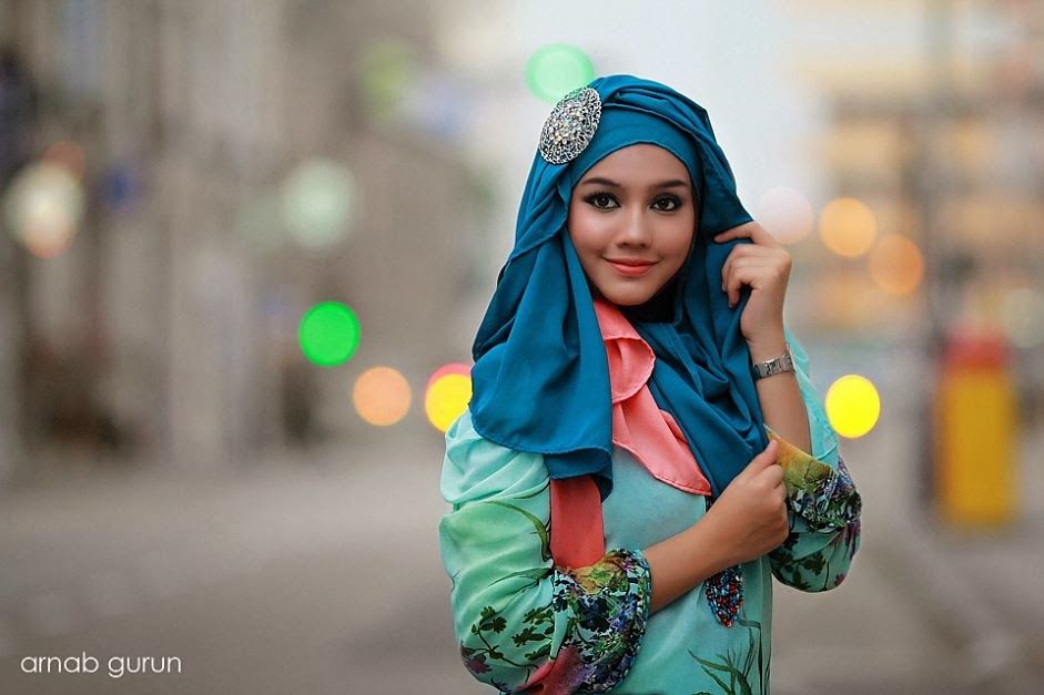 Detail Background Wanita Nomer 46