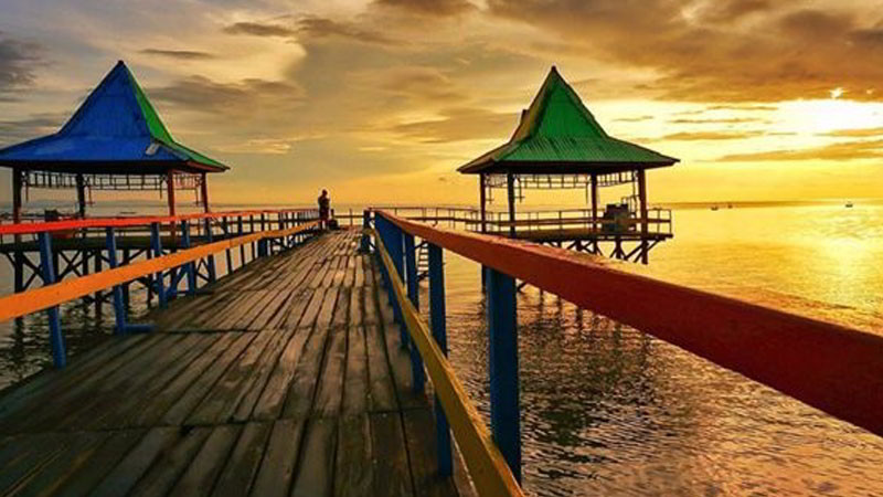 Detail Background Wisata Nomer 30