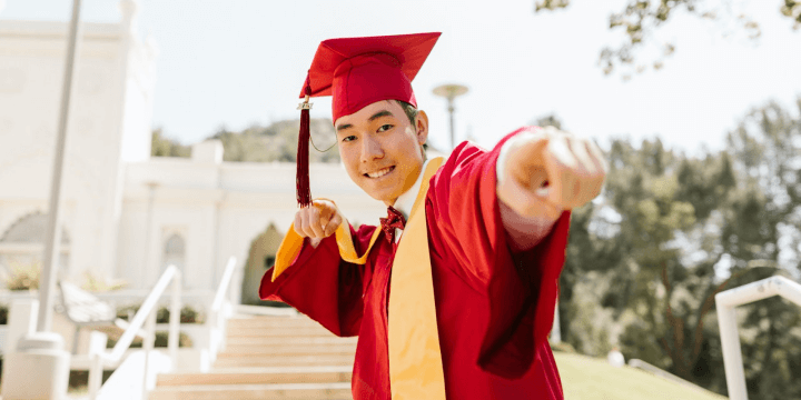 Detail Background Wisuda Keren Nomer 37