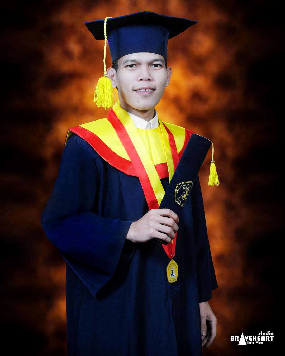 Detail Background Wisuda Kualitas Hd Koleksi Nomer 52