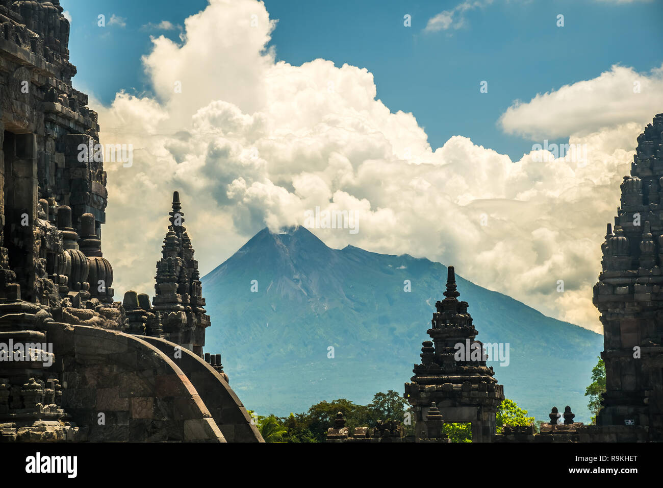 Detail Background Yogyakarta Nomer 28