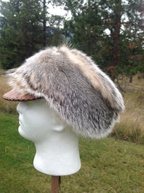 Detail Badger Fur Hat Nomer 19