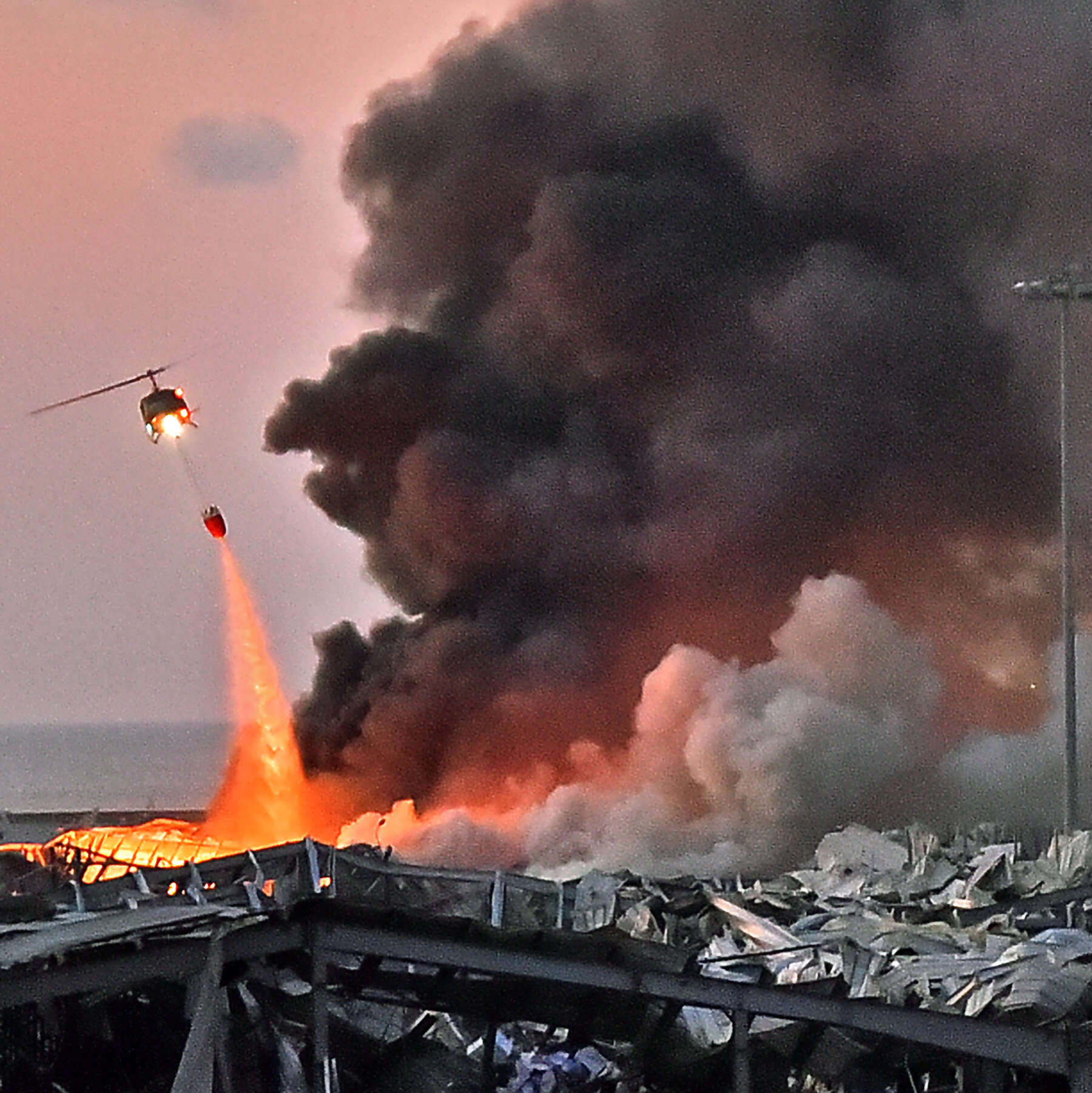 Detail Explosion Image Nomer 23