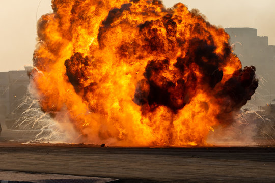 Detail Explosion Image Nomer 5