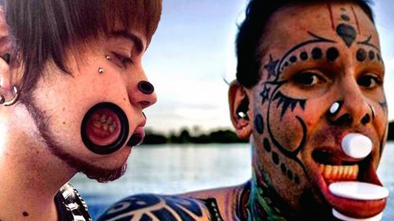 Detail Extreme Body Piercing Pictures Nomer 21