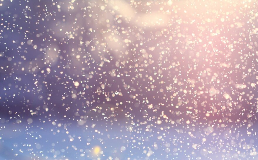 Detail Falling Snow Images Nomer 10