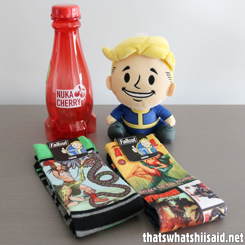 Detail Fallout 4 Vault Boy Socks Nomer 48