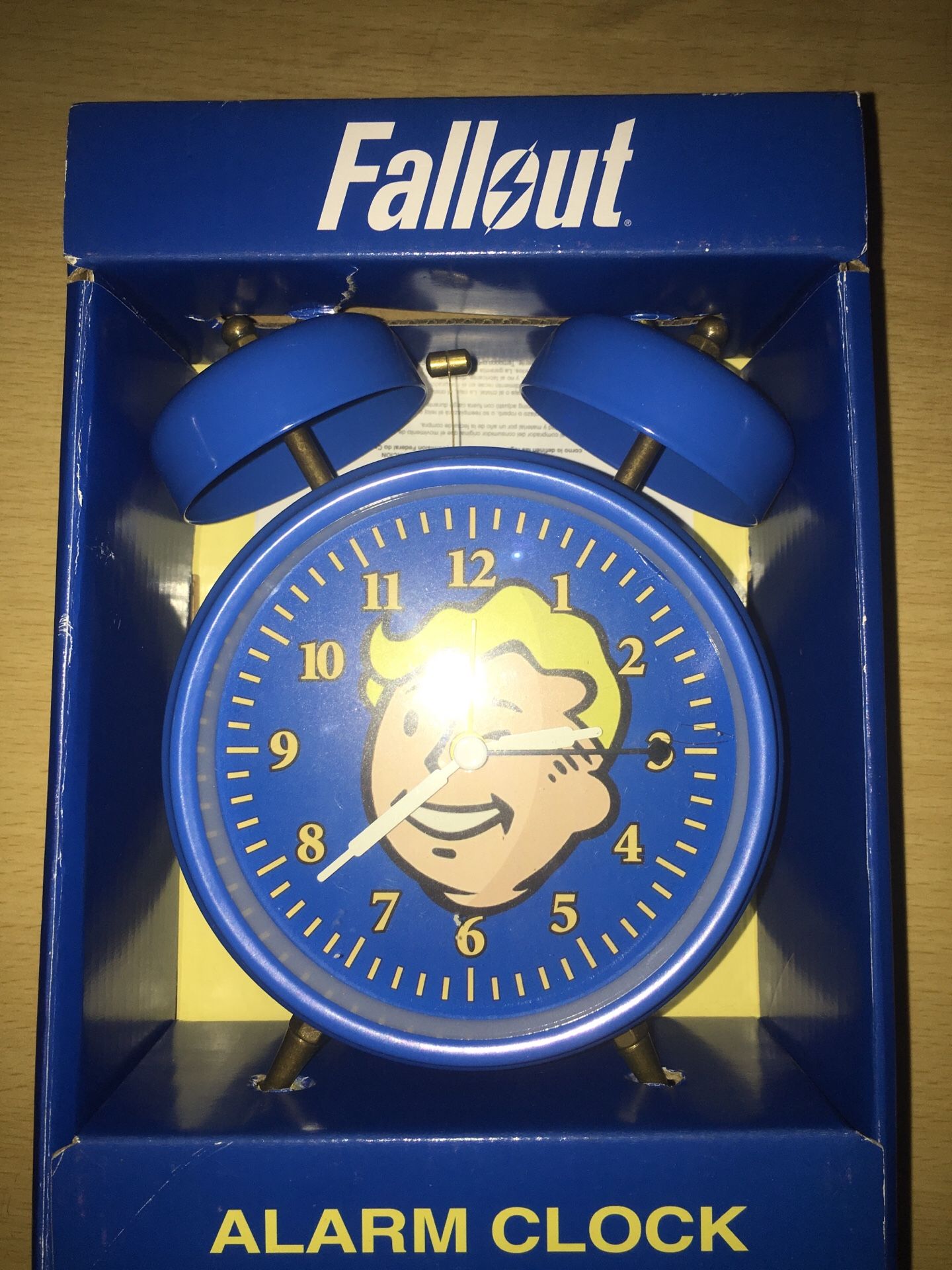 Detail Fallout Alarm Clock Nomer 42