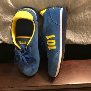 Download Fallout Vault 101 Shoes Nomer 47