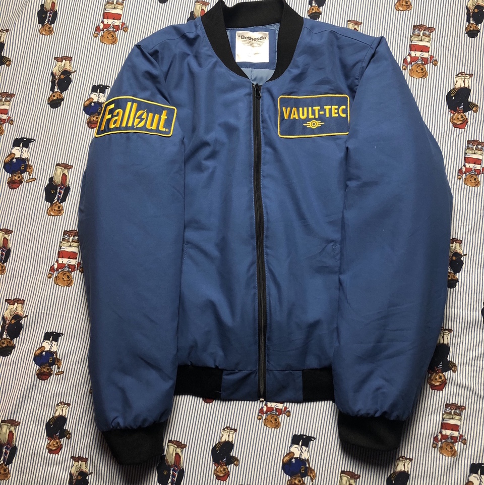 Detail Fallout Vault 111 Jacket Nomer 35