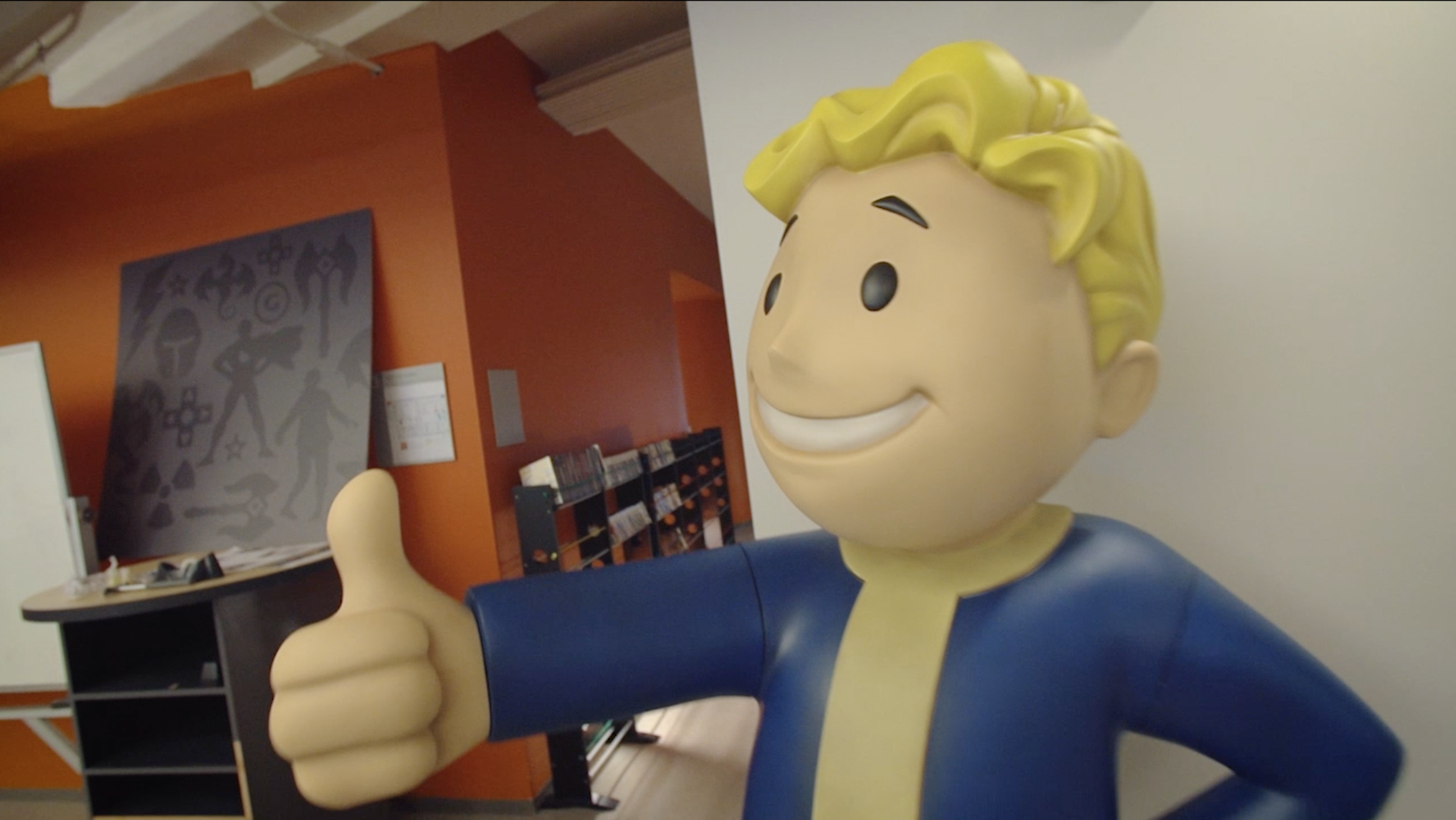 Detail Fallout Vault Boy Statue Nomer 43