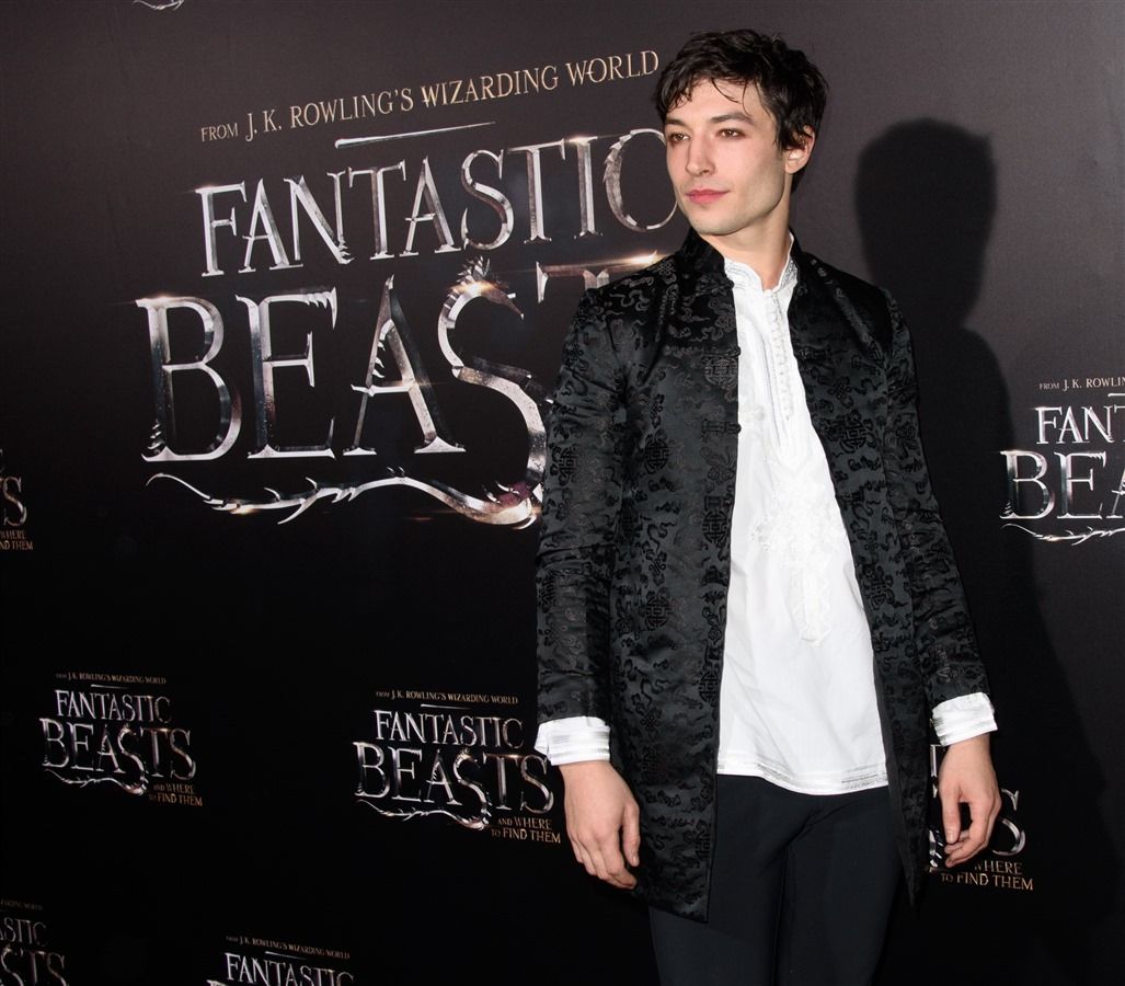 Detail Fantastic Beasts And Where To Find Them Credence Nomer 21