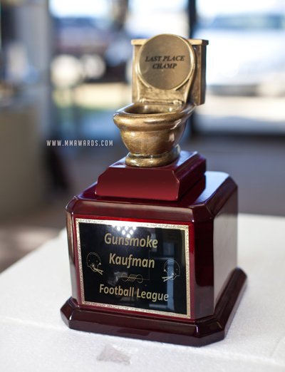Detail Fantasy Football Trophy With Name Plates Nomer 27