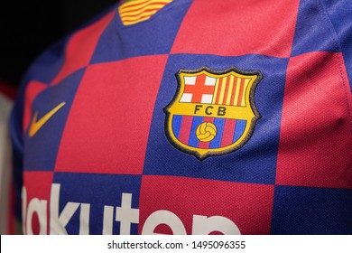 Detail Fc Barcelona Emblem Nomer 53