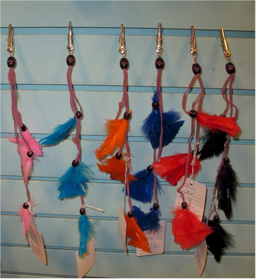 Detail Feather Roach Clips Nomer 15