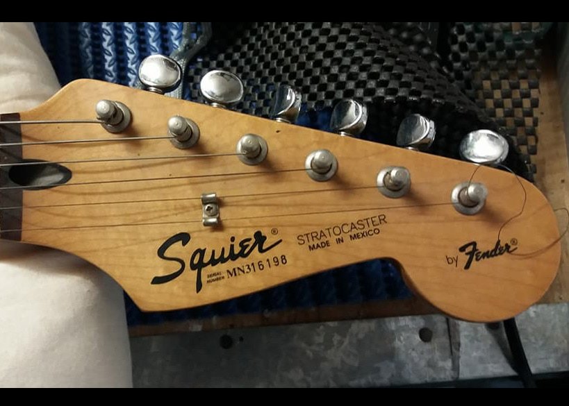 Detail Fender Squier Series Nomer 17