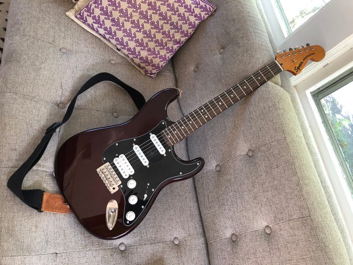 Detail Fender Squier Series Nomer 33